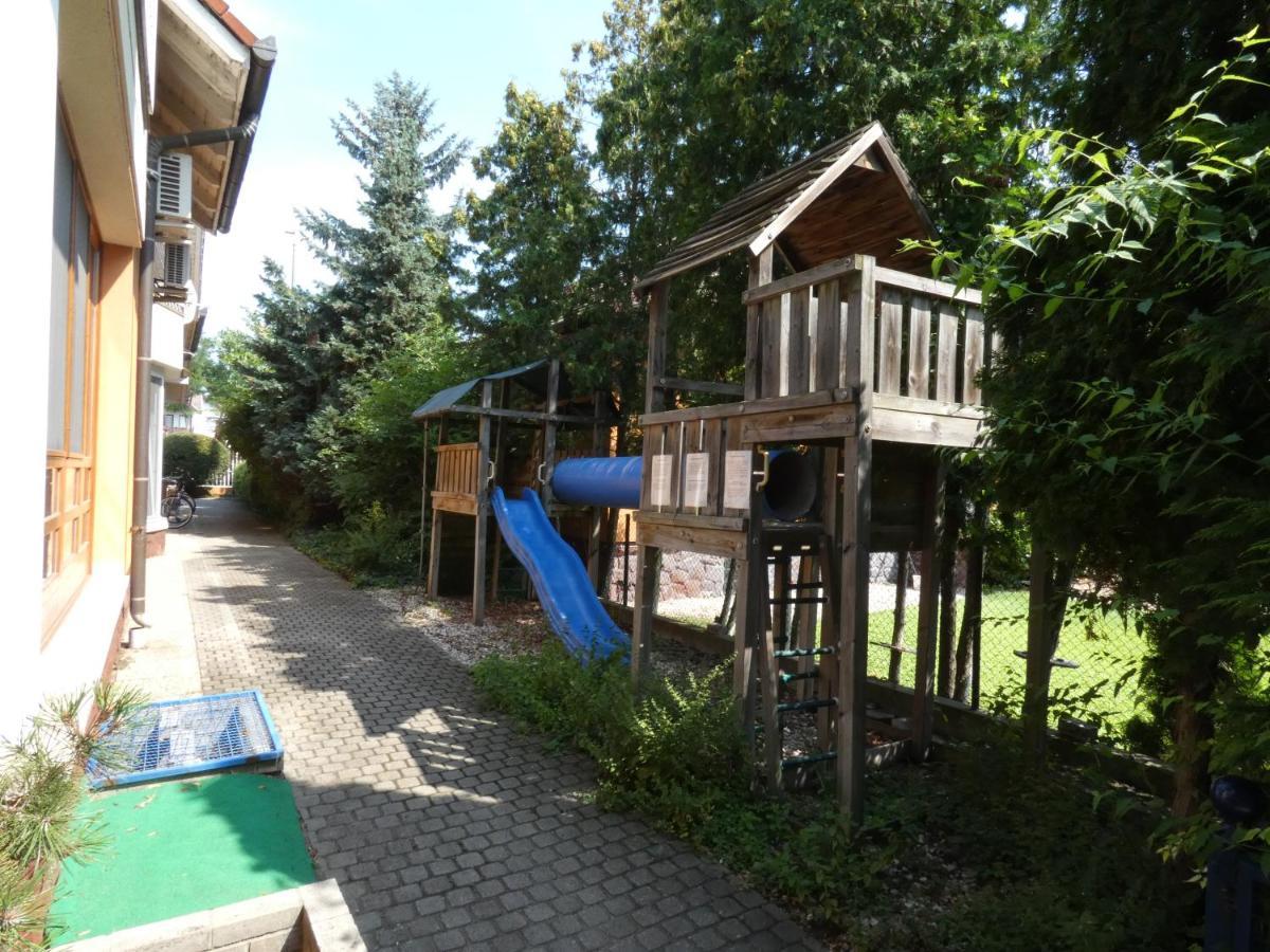 The Boys Apartman Шиофок Экстерьер фото